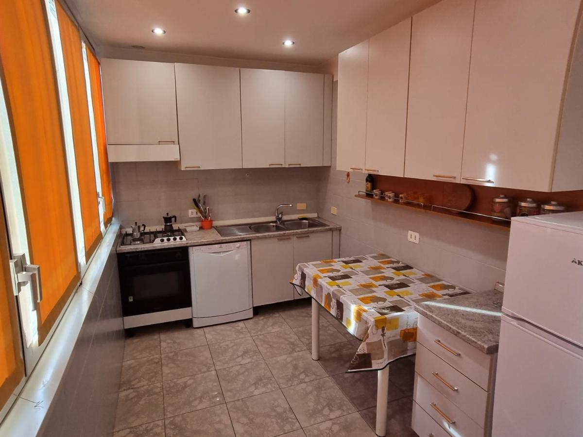 San Pietro Station Apartment Рим Екстериор снимка