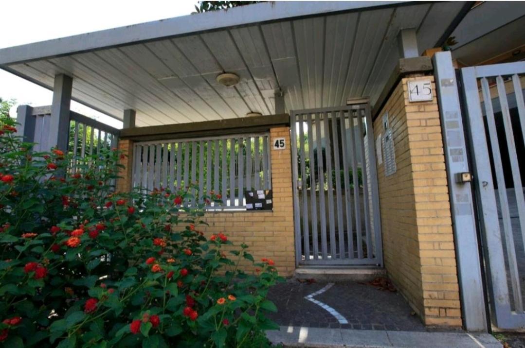 San Pietro Station Apartment Рим Екстериор снимка